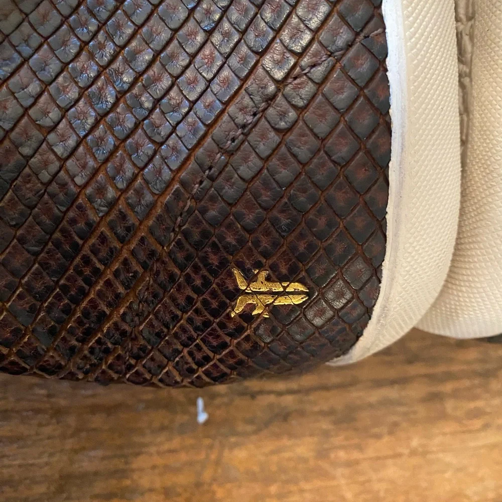Frye preowned gently
